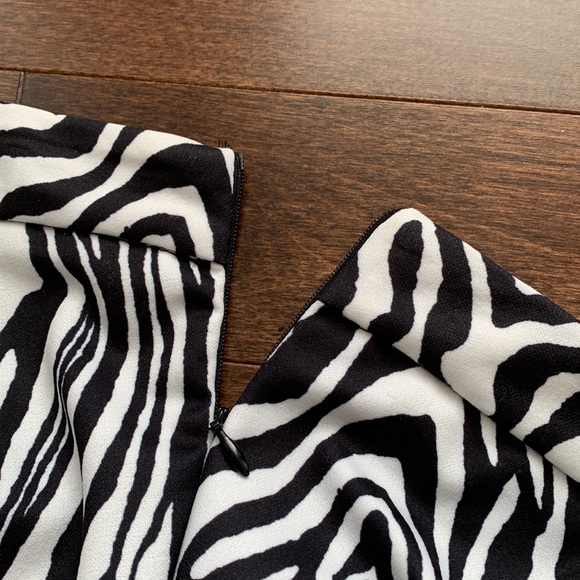 Zebra print flares pants - Picture 5 of 5